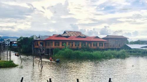 Hotel Weaver's Boutique Homestay