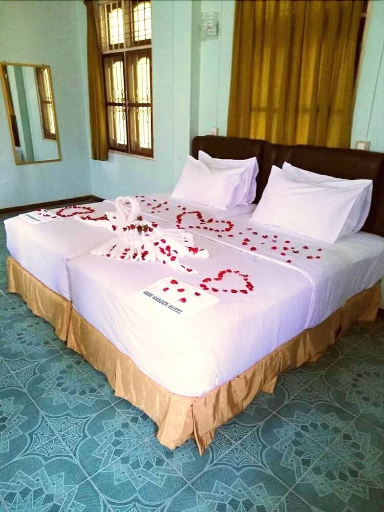 Jade Garden Hotel