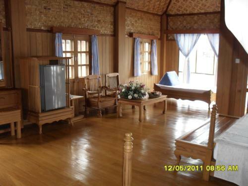 Hotel Golden Island Cottages Nampan