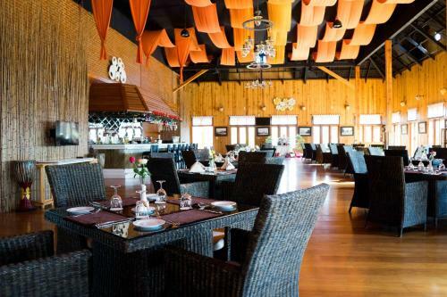 Hotel Royal Nadi Resort