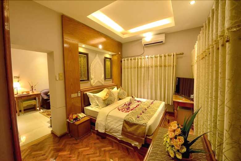 Shwe Taung Tan Hotel - Lake View