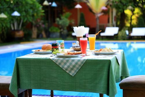 Thante Hotel - Nyaung Oo