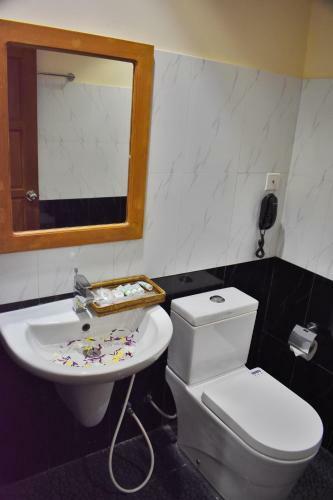 Shwe Poe Eain Hotel