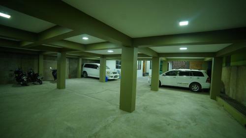 Present Hotel