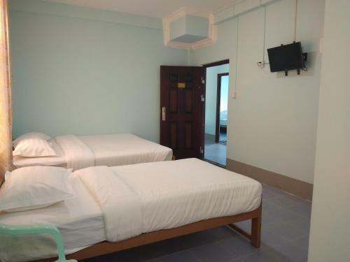 Hostal Kokonyinyi Guest House