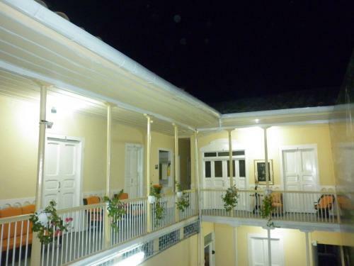 Hostal Hotel Santa Juana