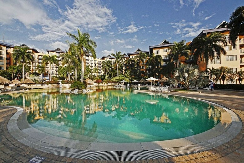 Hotel Zuana Beach Resort