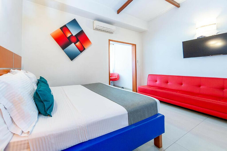 Optimum Hotel