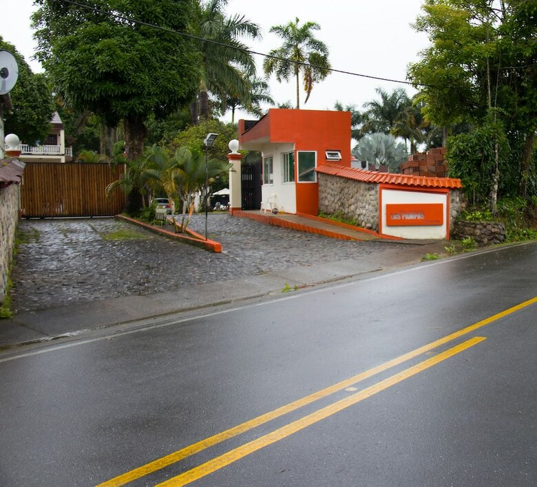 Hotel Campestre Las Pampas