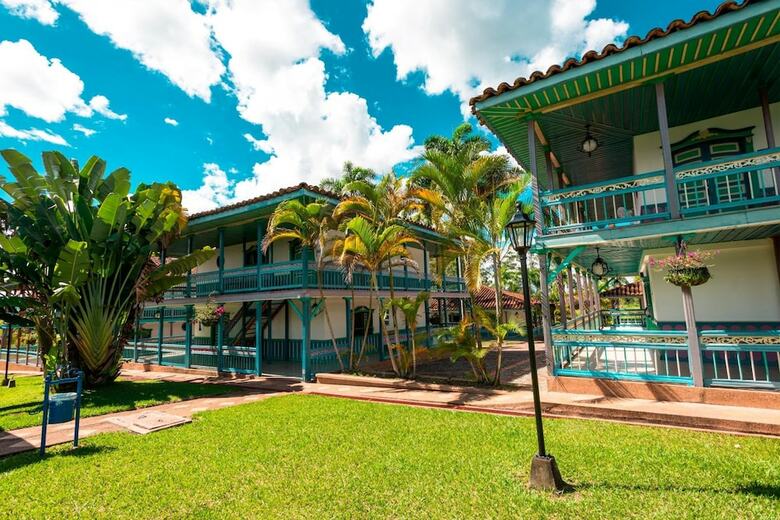 Hotel Decameron Las Heliconias