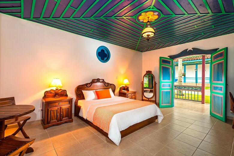 Hotel Decameron Las Heliconias
