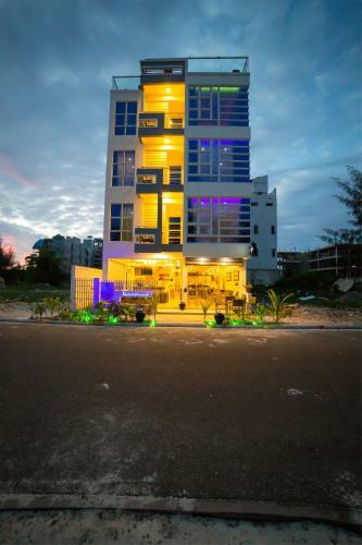 Hostal The White Harp Beach Hotel