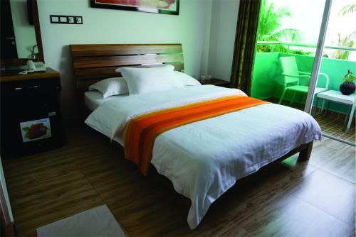 Posada Beach Sunrise Inn