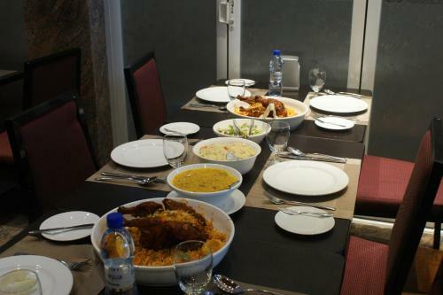 Hostal Rivethi Beach Hotel