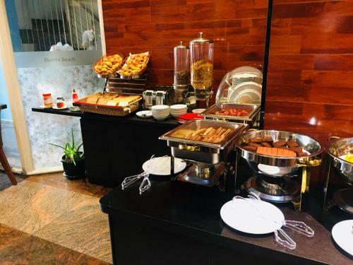 Hostal Rivethi Beach Hotel