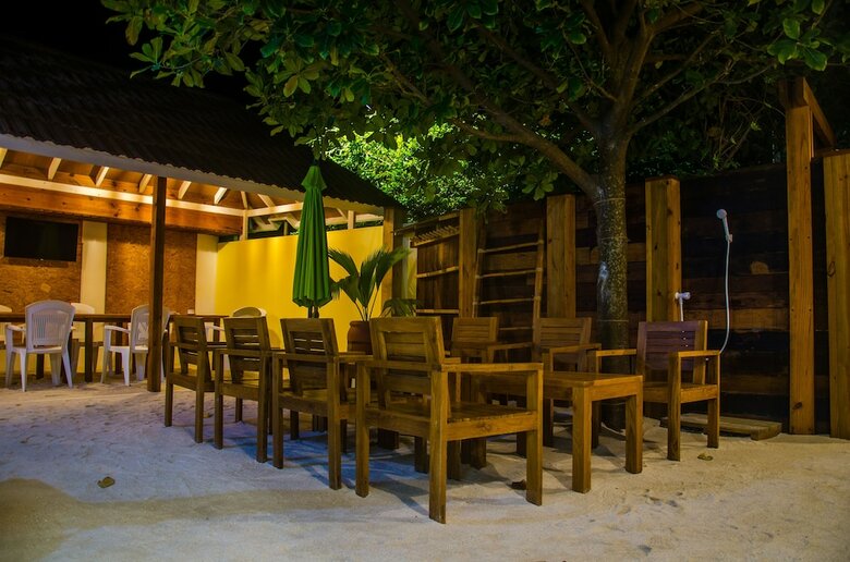 Hostal Holiday Garden Rasdhoo