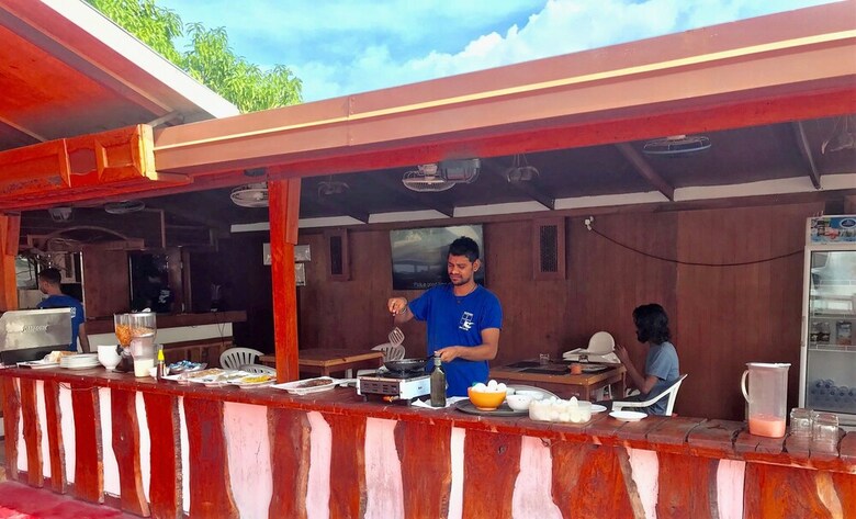 Hostal Rasdhoo Dive Lodge