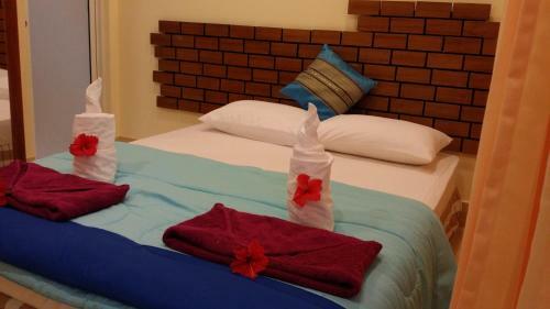 Hostal Ras Beach Inn