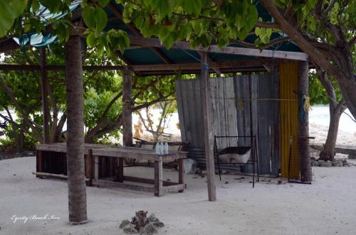 Hostal Equity Beach Holiday Bungalow