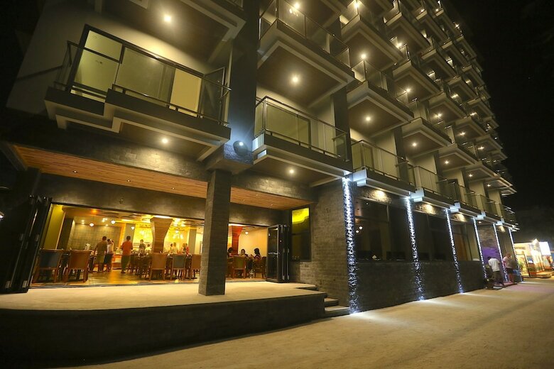 Hostal Kaani Grand Seaview