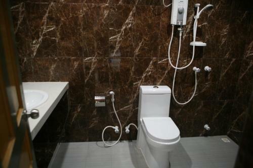 Hostal Azoush Tourist Guesthouse
