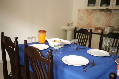 Hostal Azoush Tourist Guesthouse