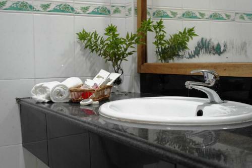 Hostal Koimala Hotel