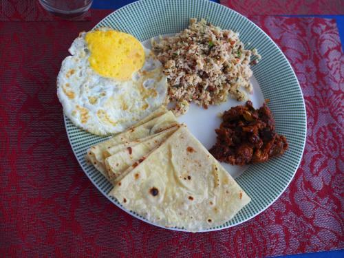 Hostal Equator Homestay