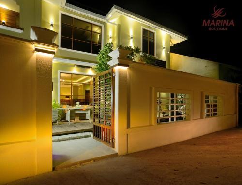 Hostal Marina Boutique Hotel