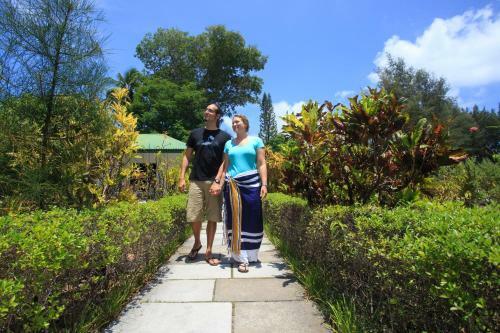 Hotel Equator Village Resort