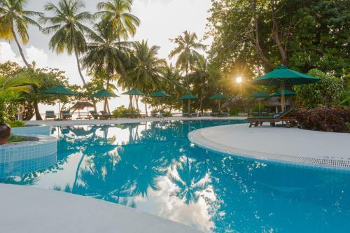 Hotel Equator Village Resort