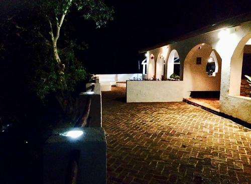 Hotel Njaya Lodge