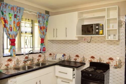 Hostal 244 Guest House