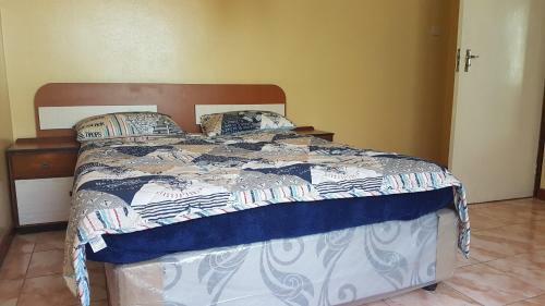Hostal Maoni Guest House