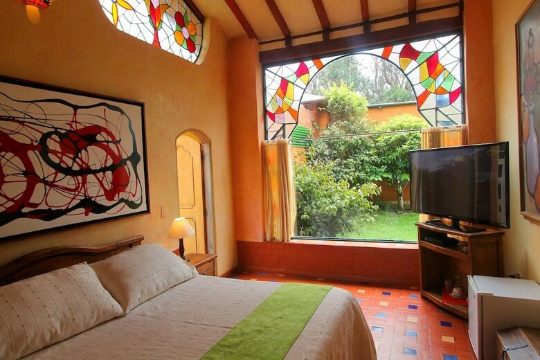 Hotel Suites Arcoiris