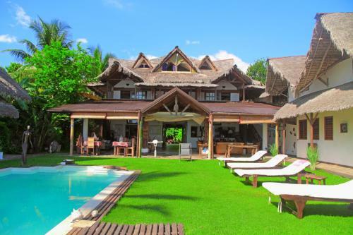 Villa Valiha Lodge