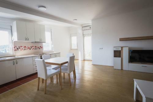 Merace Apartments