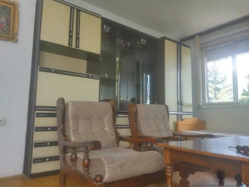 Downtown Apartment With Great Views