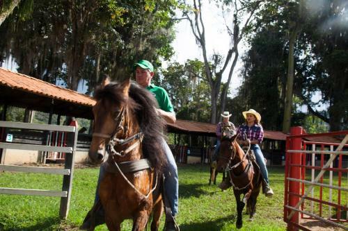 Hacienda Santa Barbara Club Campestre