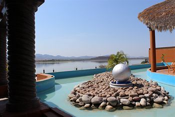Vida En El Lago