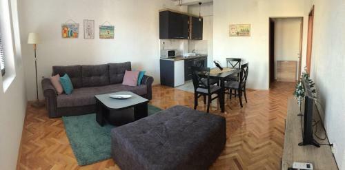 The Kings Apartment