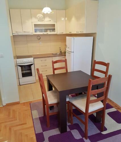 Mira Apartment
