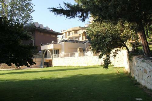 Hostal Domaine De Chouchene