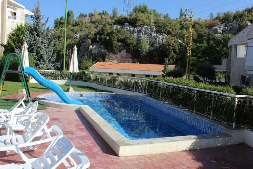 Apartamento Spacious Chalet In Satellity - Faitroun