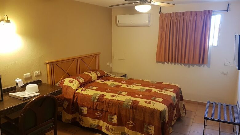Hotel Suites Kino