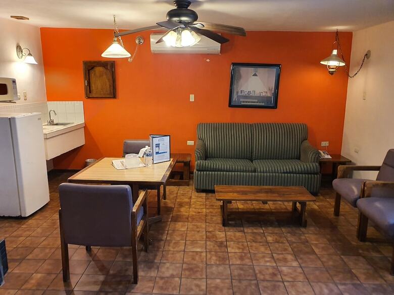 Hotel Suites Kino