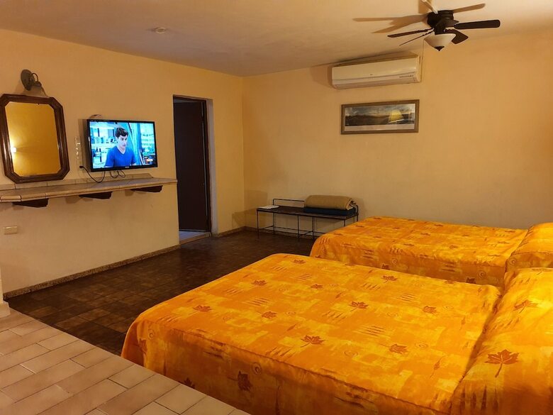 Hotel Suites Kino