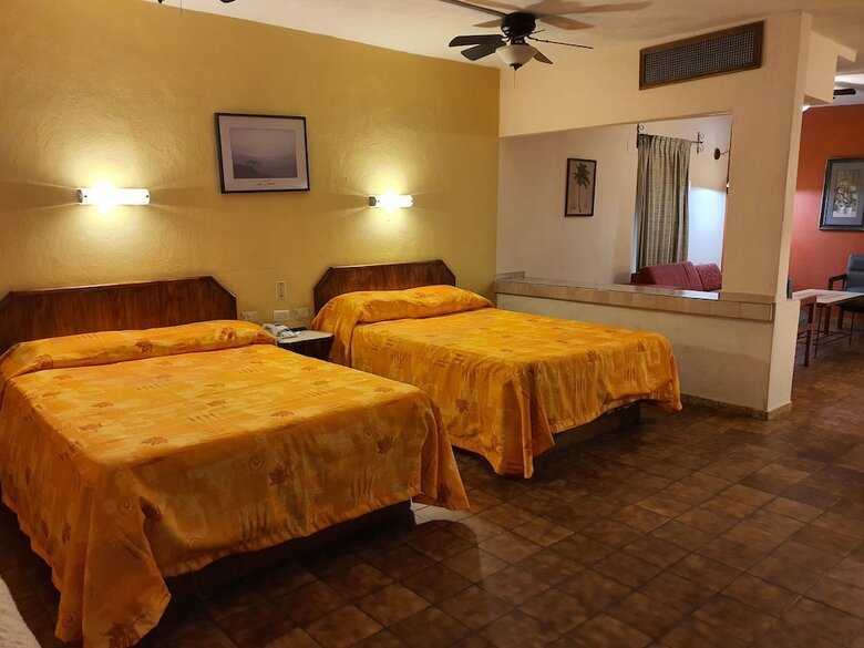 Hotel Suites Kino