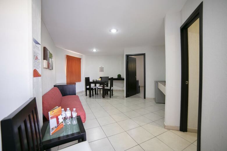 Rs Suites Hotel