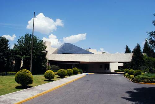 Cantalagua Inn